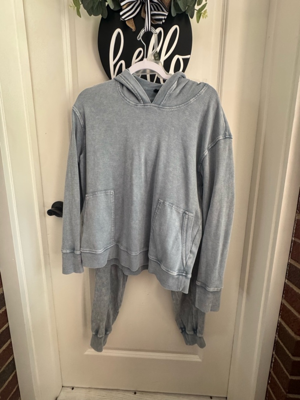 Casual Stonewashed Light Blue Sweatshirt & Sweatpants Set